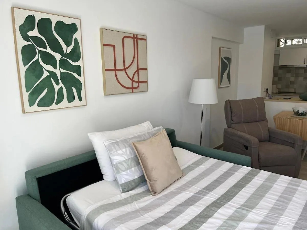 Appartamento Comfortable 1 Bedroom Home From Home, Sunny, Sea & Mountain Views Benalmádena Spagna